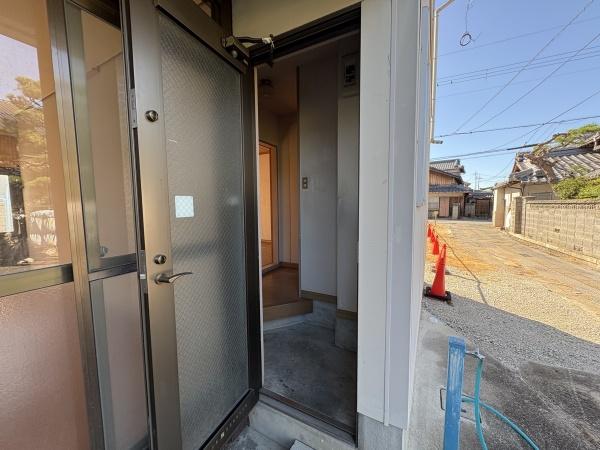彦根市八坂町の中古一戸建て
