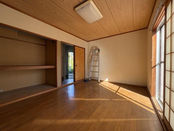彦根市八坂町　中古戸建