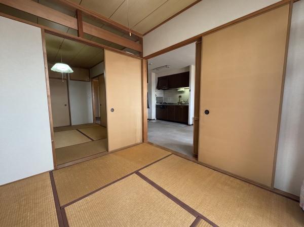 日光ハイツ彦根壱番館