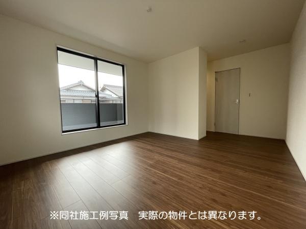 彦根市平田町7期　2号棟　新築戸建