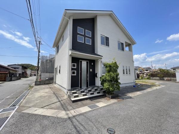 彦根市平田町の中古一戸建て