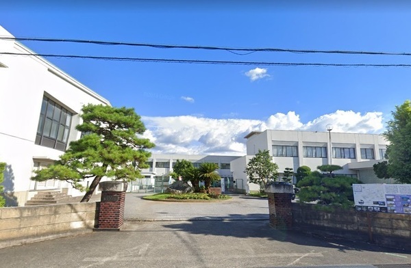 米原市高溝の土地(米原市立坂田小学校)