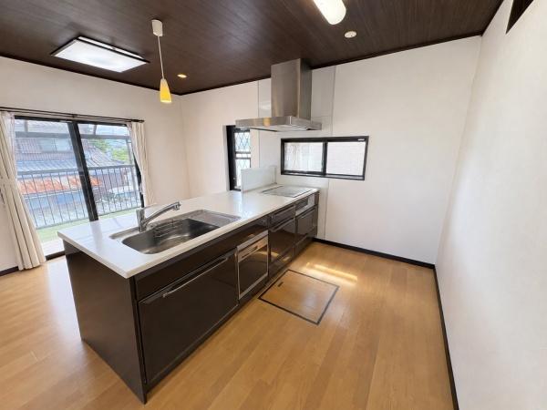 彦根市日夏町の中古一戸建て