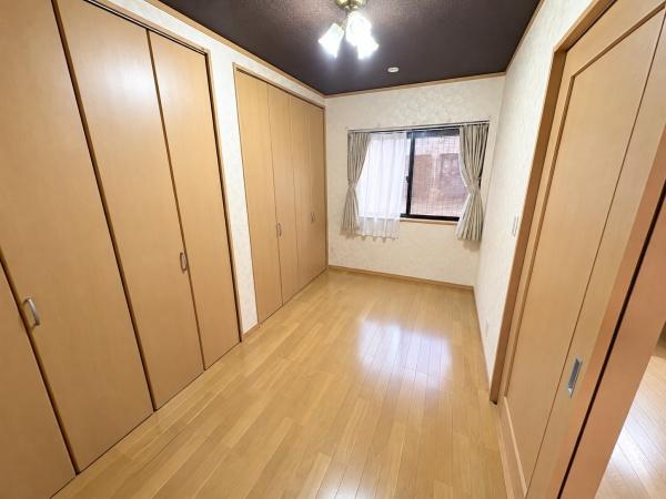 彦根市日夏町の中古一戸建て