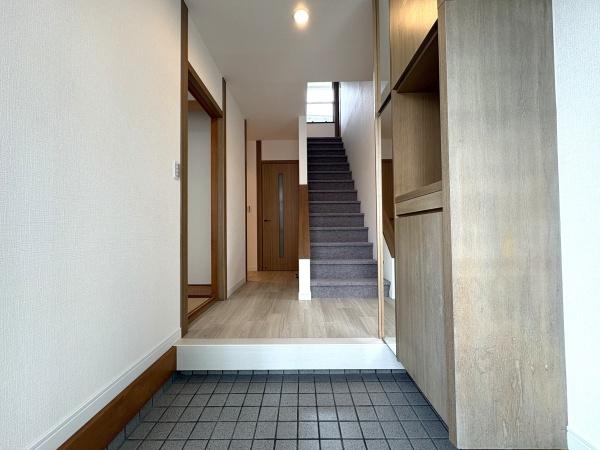 彦根市日夏町の中古一戸建て