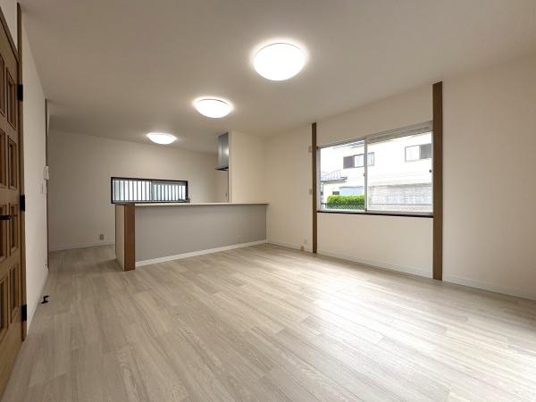 彦根市日夏町　中古戸建