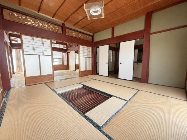 彦根市中藪町の中古一戸建て
