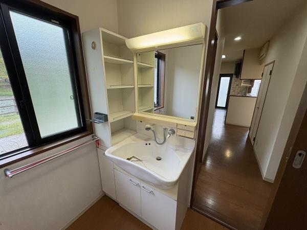 米原市朝日の中古一戸建て
