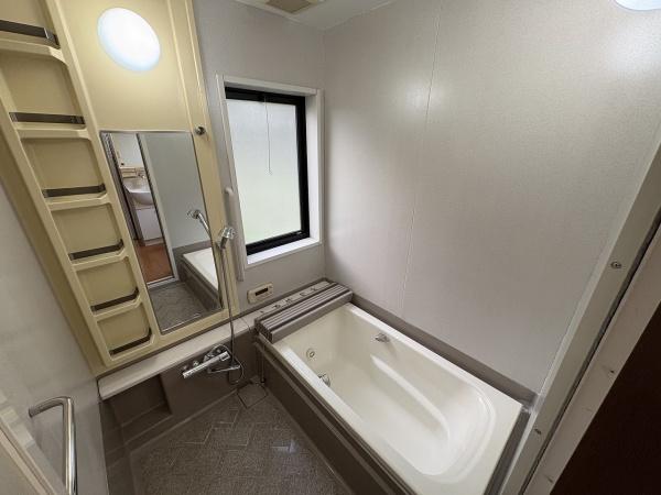 米原市朝日の中古一戸建て