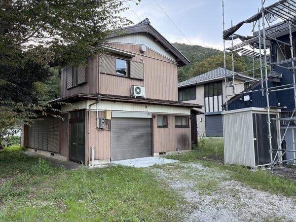 米原市朝日の中古一戸建て
