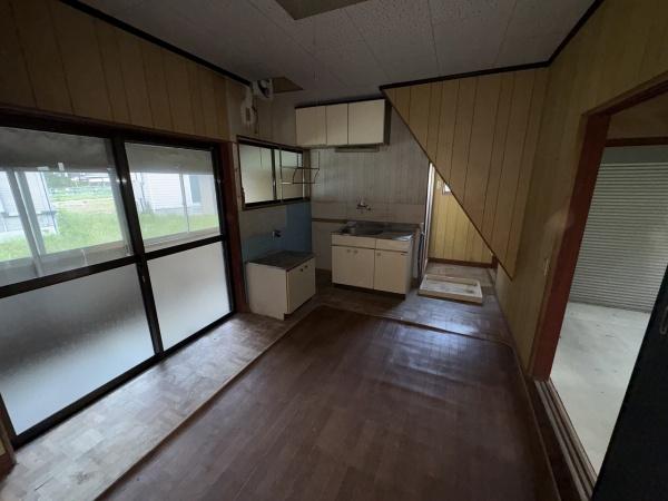 米原市朝日の中古一戸建て