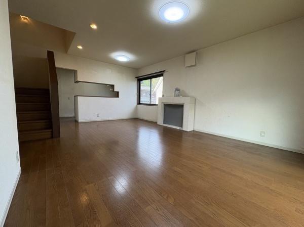 米原市朝日　中古戸建