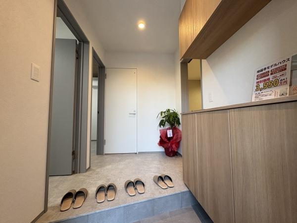 長浜市地福寺町　平屋モデルハウス