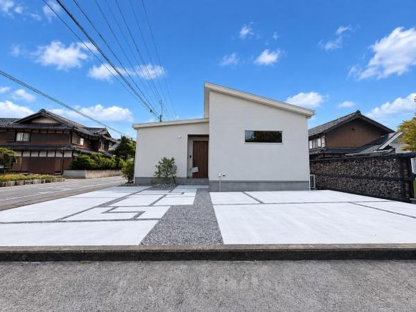 長浜市地福寺町　平屋モデルハウス
