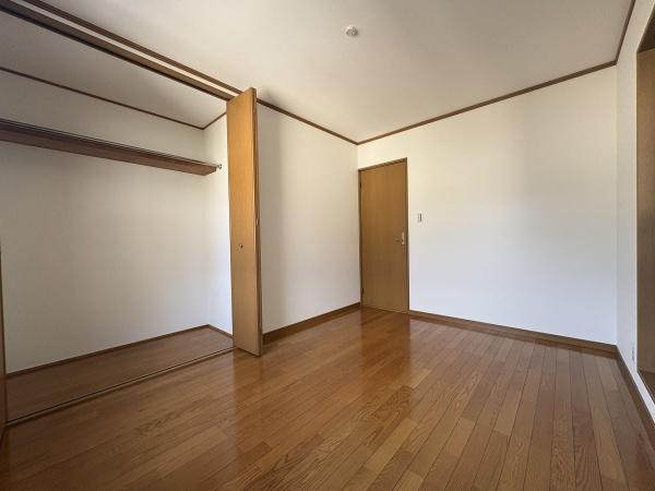 彦根市西今町の中古一戸建て
