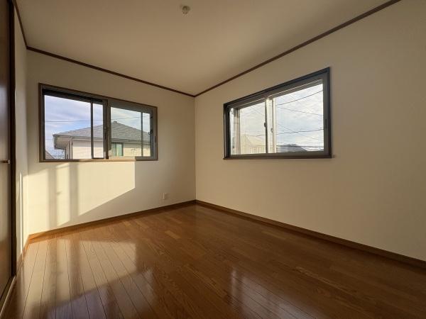 彦根市西今町の中古一戸建て
