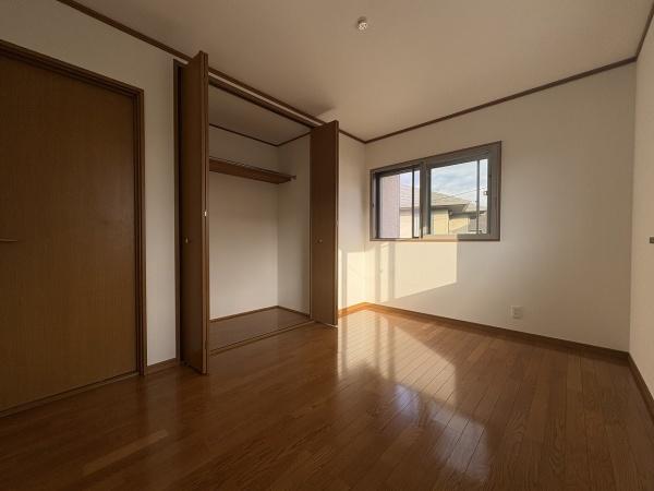 彦根市西今町の中古一戸建て