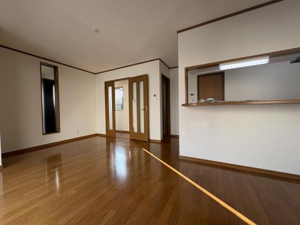 彦根市西今町の中古一戸建て