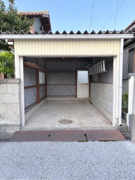 彦根市西今町の中古一戸建て