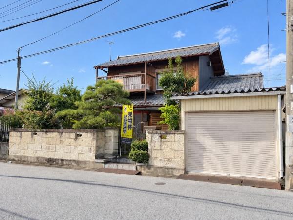 彦根市西今町の中古一戸建て