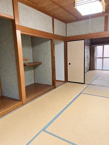 彦根市西今町の中古一戸建て