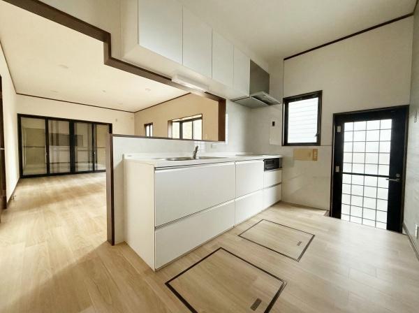 彦根市正法寺町 中古戸建