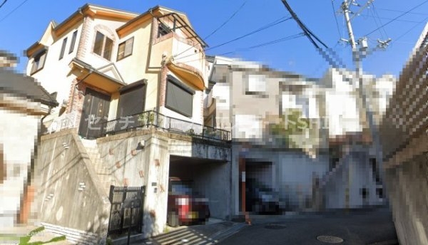 高槻市奈佐原４丁目　中古戸建