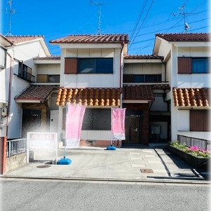 高槻市萩之庄５丁目　中古戸建
