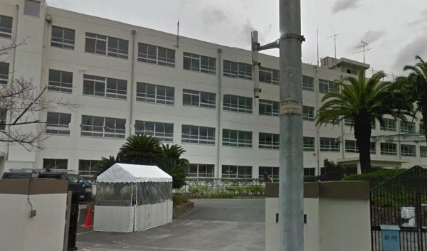 高槻市柱本6丁目の土地(高槻市立柱本小学校)