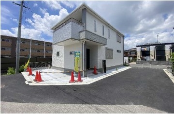 高槻市辻子１丁目　新築戸建