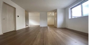 高槻市辻子１丁目　新築戸建