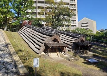 高槻市塚原6丁目の土地(史跡新池ハニワ工場公園)