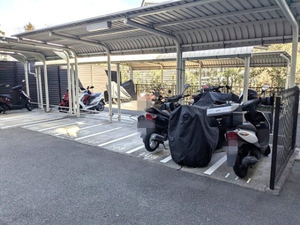 ミリカ・ヒルズⅡ街区E棟