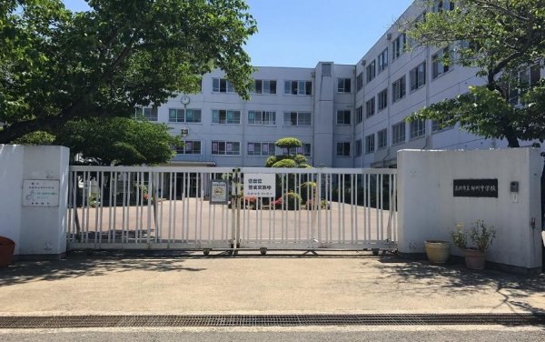 高槻市西町の土地(高槻市立柳川小学校)