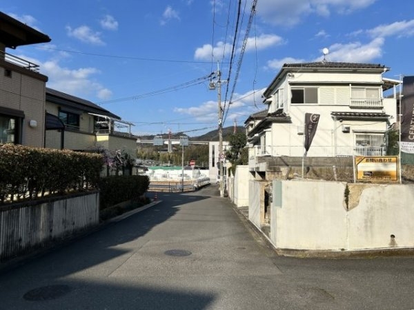 高槻市日吉台六番町の土地