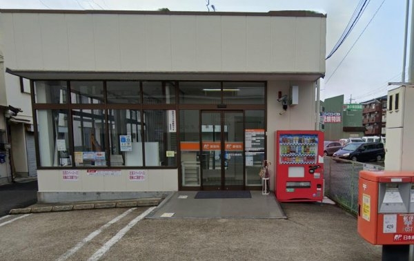 高槻市寿町3丁目 新築戸建(高槻芝生郵便局)