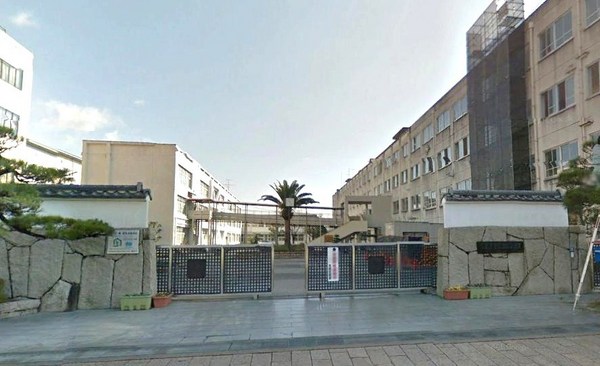 高槻市南庄所町 オーナーチェンジ物件(高槻市立第一中学校)