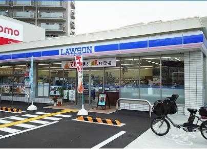 ローレルハイツ茨木総持寺1号棟(ローソン茨木東太田一丁目店)