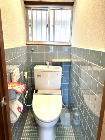 高槻市安岡寺町５丁目の中古一戸建て