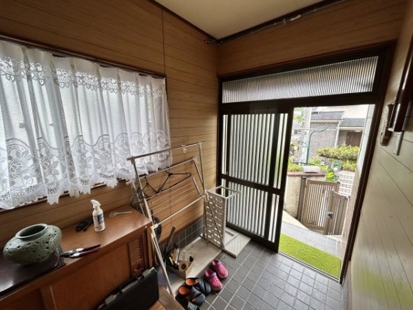高槻市安岡寺町５丁目の中古一戸建て