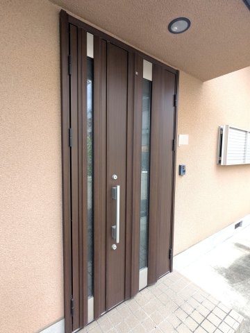 茨木市東奈良１丁目の中古一戸建て