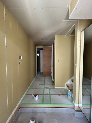 ■新規専任物件　■高槻市大冠町二丁目新築戸建て