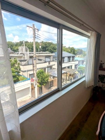 高槻市南平台１丁目の中古一戸建て