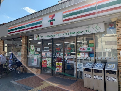 クレアシティ茨木舟木町(セブンイレブン茨木舟木町東店)