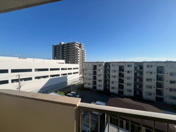 ■新規専任物件■茨木上穂積住宅三棟(現地からの眺望)