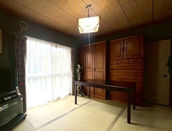 茨木市山手台５丁目の中古一戸建て