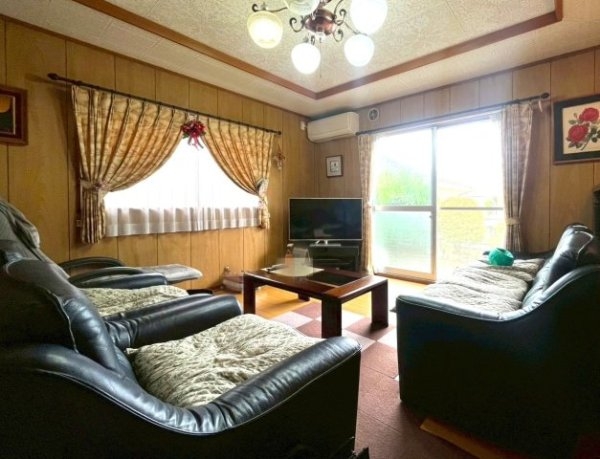 茨木市山手台５丁目の中古一戸建て