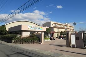 茨木市中津町の中古一戸建て(茨木市立東中学校)