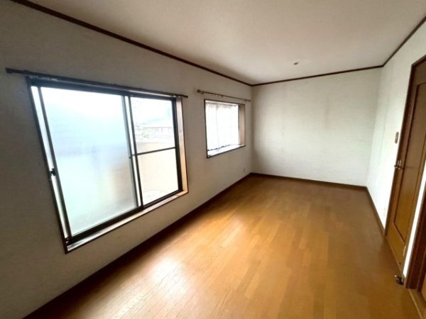 高槻市大塚町２丁目の中古一戸建て