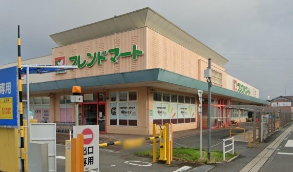高槻市川添２丁目の土地(フレンドマート高槻川添店)